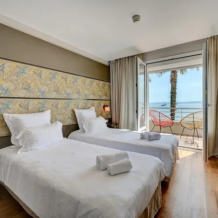 Bor Hotel