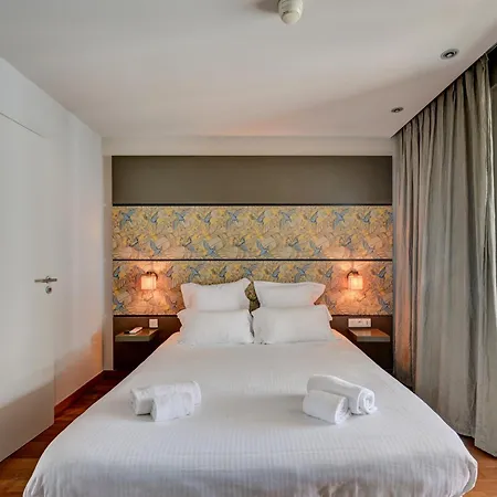 Bor Hotel