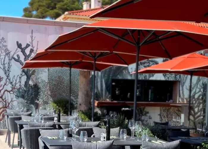 Hotel Bor Hyères