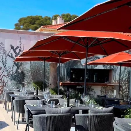 Hotel Bor Hyères